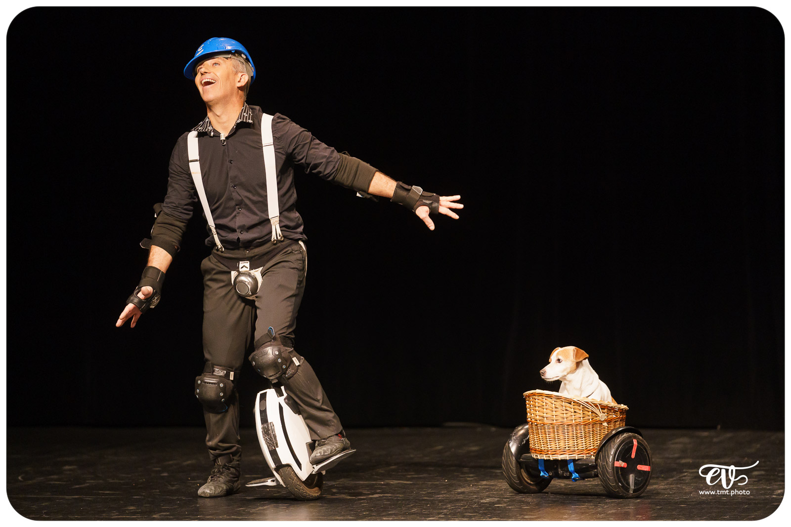 ExCENTRIQUES (CIE LES ACROSTICHES)